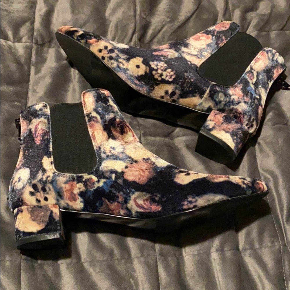 Unionbay Blair booties